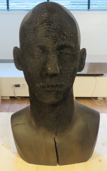 Aron Demetz